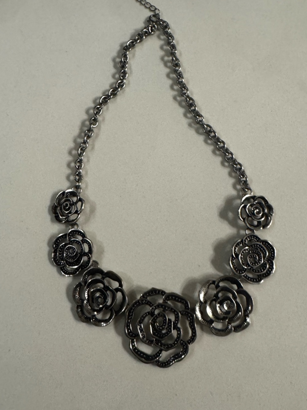 Antique Silver Floral Rose Bib Necklace - Women Jewelry